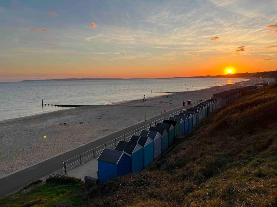 The Retreat - Large Luxury Apartment, Two Mins From Beach Bournemouth Exterior foto